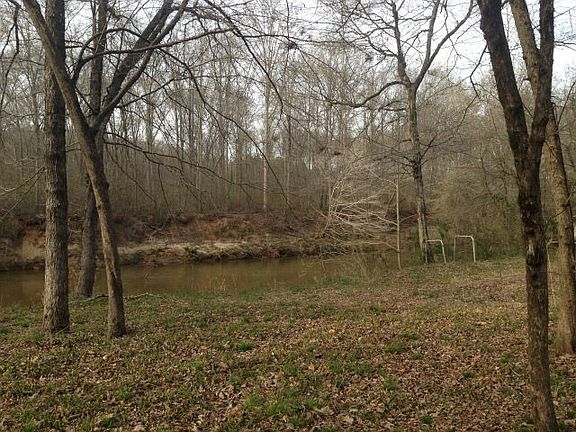 3rd image of 559 Serenity Ln
