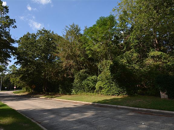 4th image of 0 Cedar Woods Pl