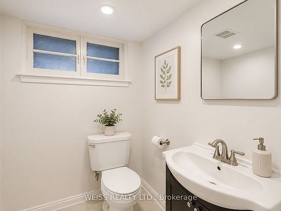5th image of 3 Acton Ave