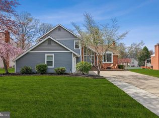 1106 Buttonwood Dr, Cherry Hill, NJ 08003