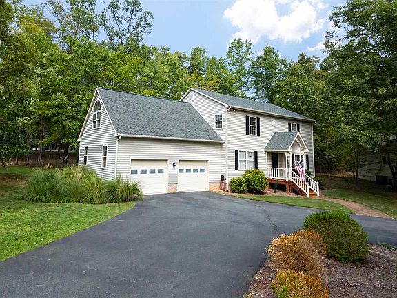 3rd image of 4 Ponderosa Ln