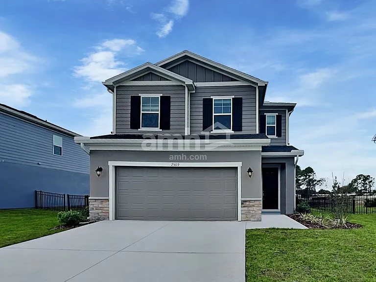 2509 Sunrise Landing Loop — Photo 1