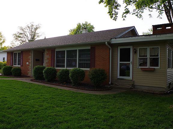 2nd image of 413 W South St