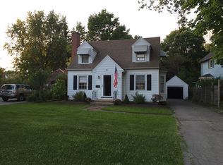 18 Newton Rd, Hamburg, NY 14075