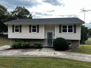 2161 Broomfield Rd SE, Cleveland, TN 37323