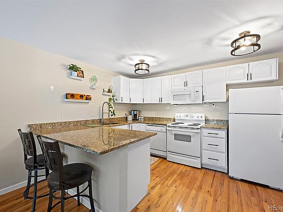 2nd image of 1410 York Street #26