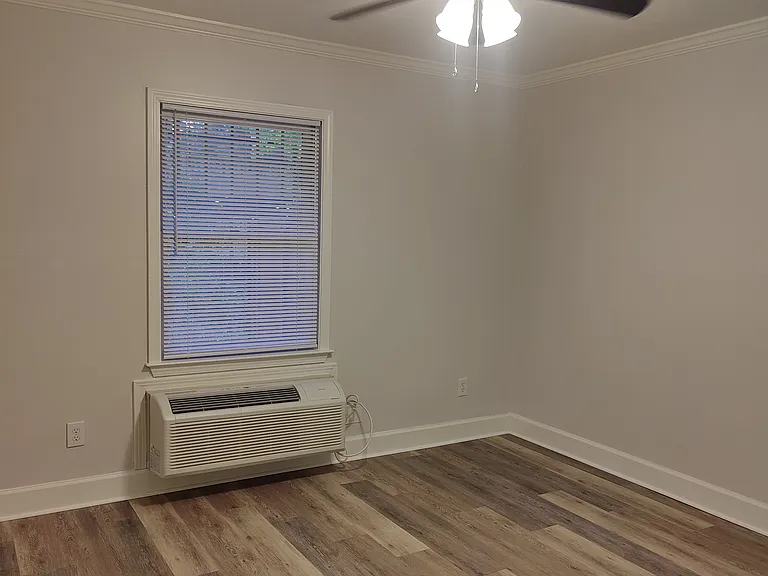 715 Twin Brooks Ct — Photo 19