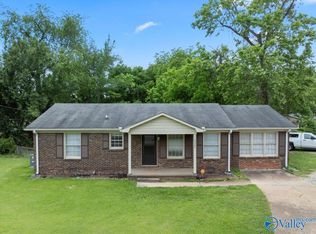 4205 Blue Spring Rd NW, Huntsville, AL 35810