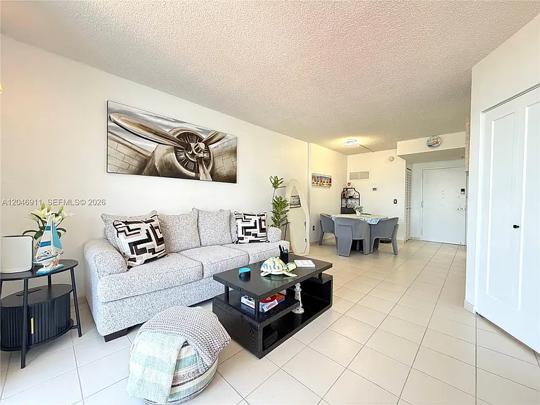 2829 Indian Creek Dr #605 — Photo 7