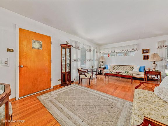 4th image of 3800 Highland Ave