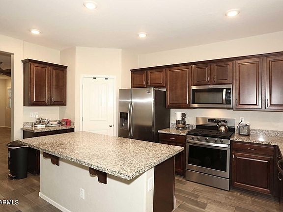 5th image of 17108 W ORCHID Lane