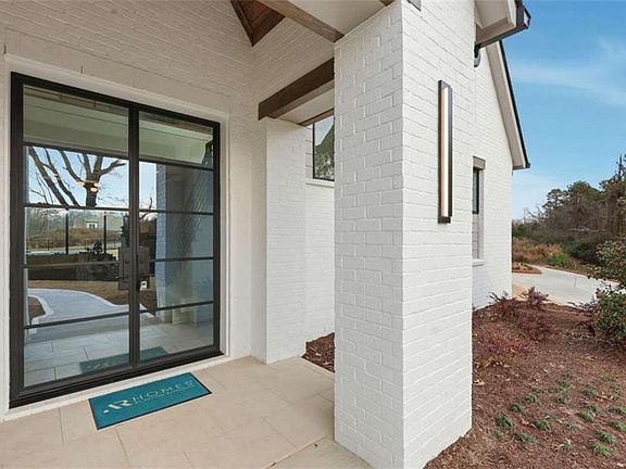 4th image of 4632A Shirley Rd