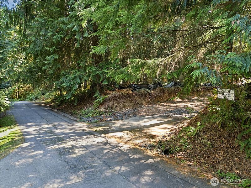 4th image of 28505 SE 67th Street