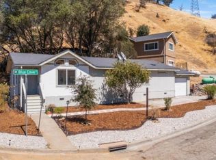 204 Blue Cove Dr, Napa, CA 94558