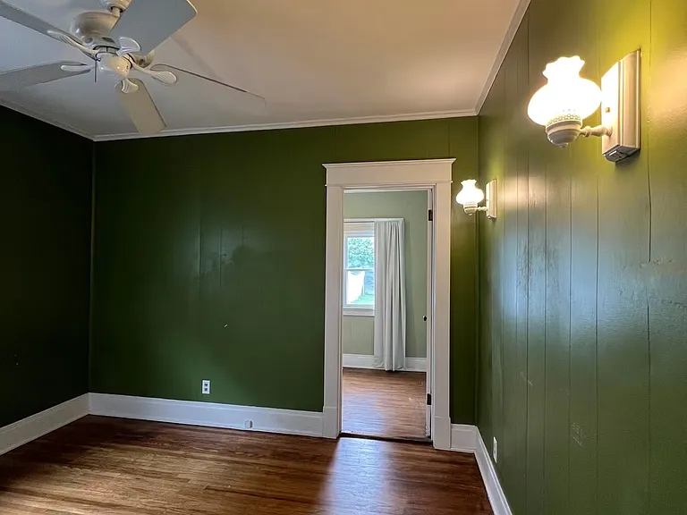 310 Colvin Ave — Photo 10