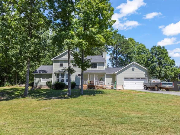 2612 Oak Ridge Dr, Rocky Face, GA 30740