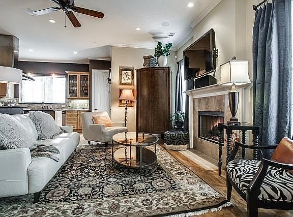 5th image of 1021 Emerson Park Ln