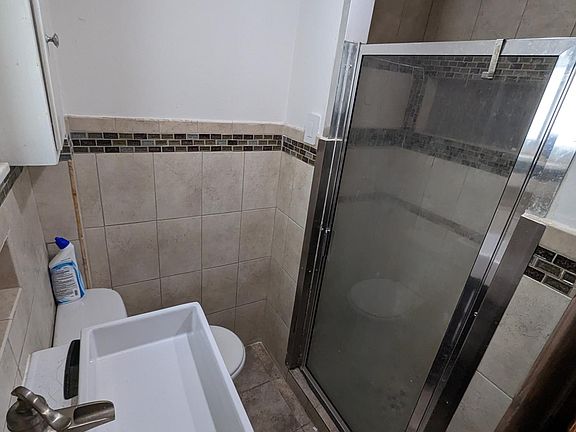 3rd image of 45 Bay 23rd St