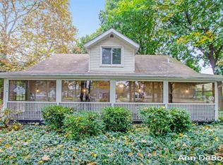 3314 Wayburn Ave SW, Grandville, MI 49418