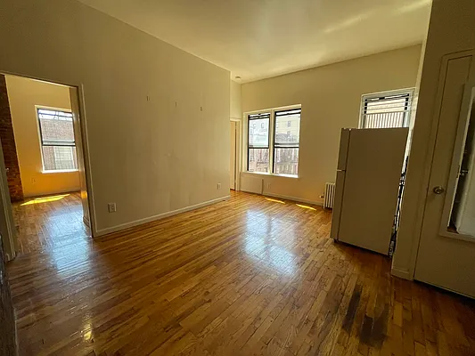 Rented by Best Apartments North Inc | media 30