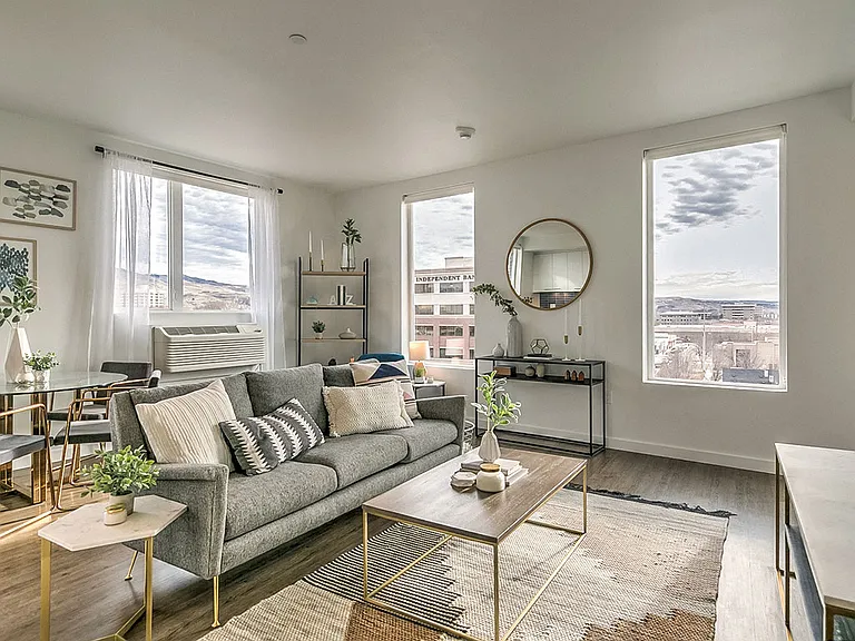 The Fowler Apartments — Photo 6