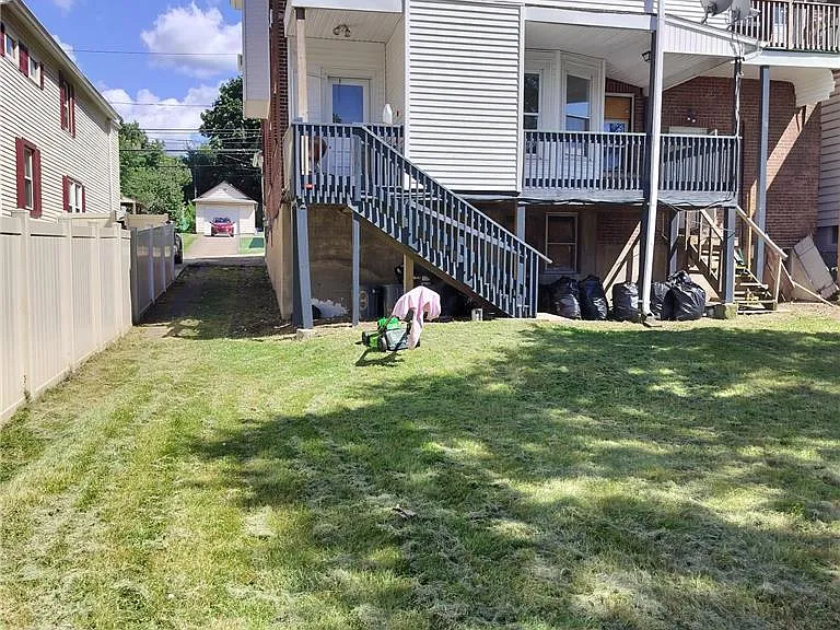 141 Grove St #1 — Photo 23