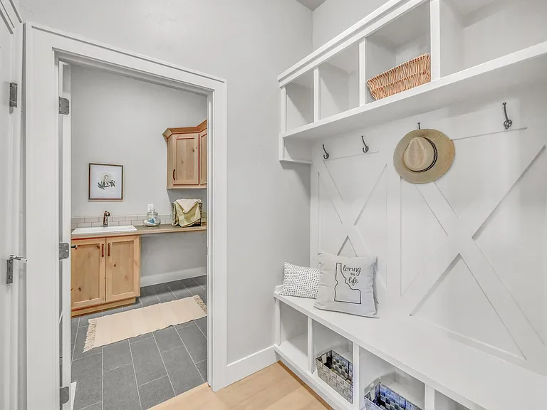 6973 N Exeter Pl — Photo 22