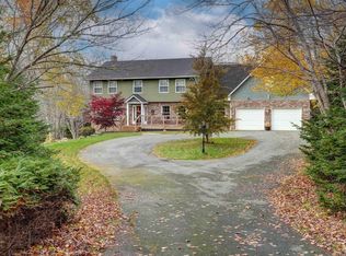 18 Mahar Dr, Shad Bay, NS B3T 2B6