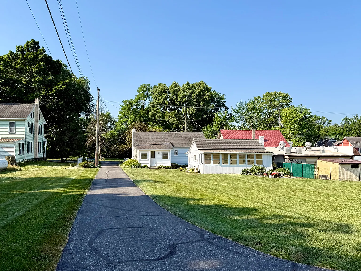 2 bed, 1.5 bath, 1000 sqft, $1,500 — Photo 4