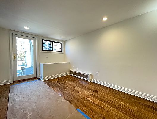 4th image of 319 W 80th St APT 5A