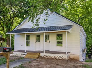 201/203 N Logan St #A, Burlington, NC 27217