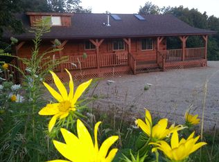 1882 Trophy Run Ln, Harpers Ferry, IA 52146