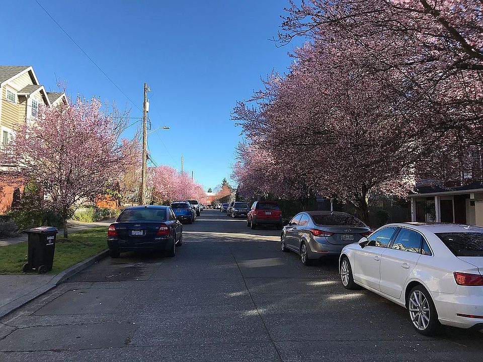 2nd image of 8524B Stone Ave N