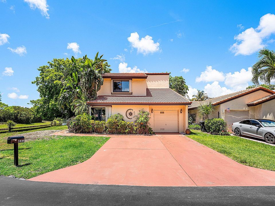 1st image of 2810 Sand Pines Court