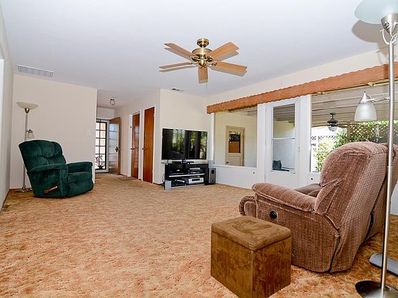 5th image of 1465 Hillsdale Ave