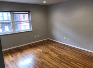 213 Park Ave #2A, Hoboken, NJ 07030
