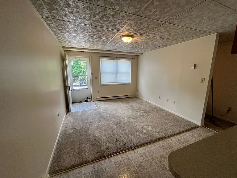243B Rockingham Dr — Photo 3