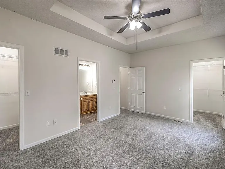 3305 N 103rd Ter #3305 — Photo 2