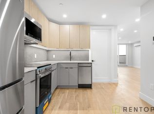 390 Leonard St #PENTHOUSE, Brooklyn, NY 11211