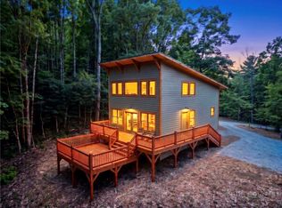 240 Galax Cir, Blowing Rock, NC 28605