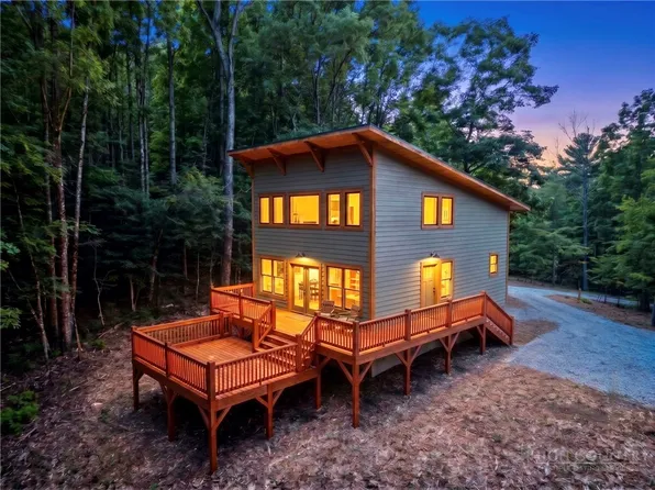 240 Galax Circle, Blowing Rock, NC 28605