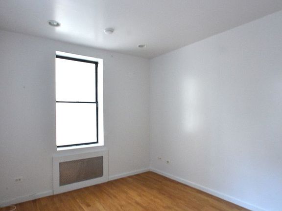 3rd image of 500 W 148th St APT 3B