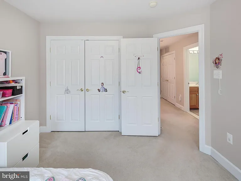 2958 Thompson Park Ln — Photo 24