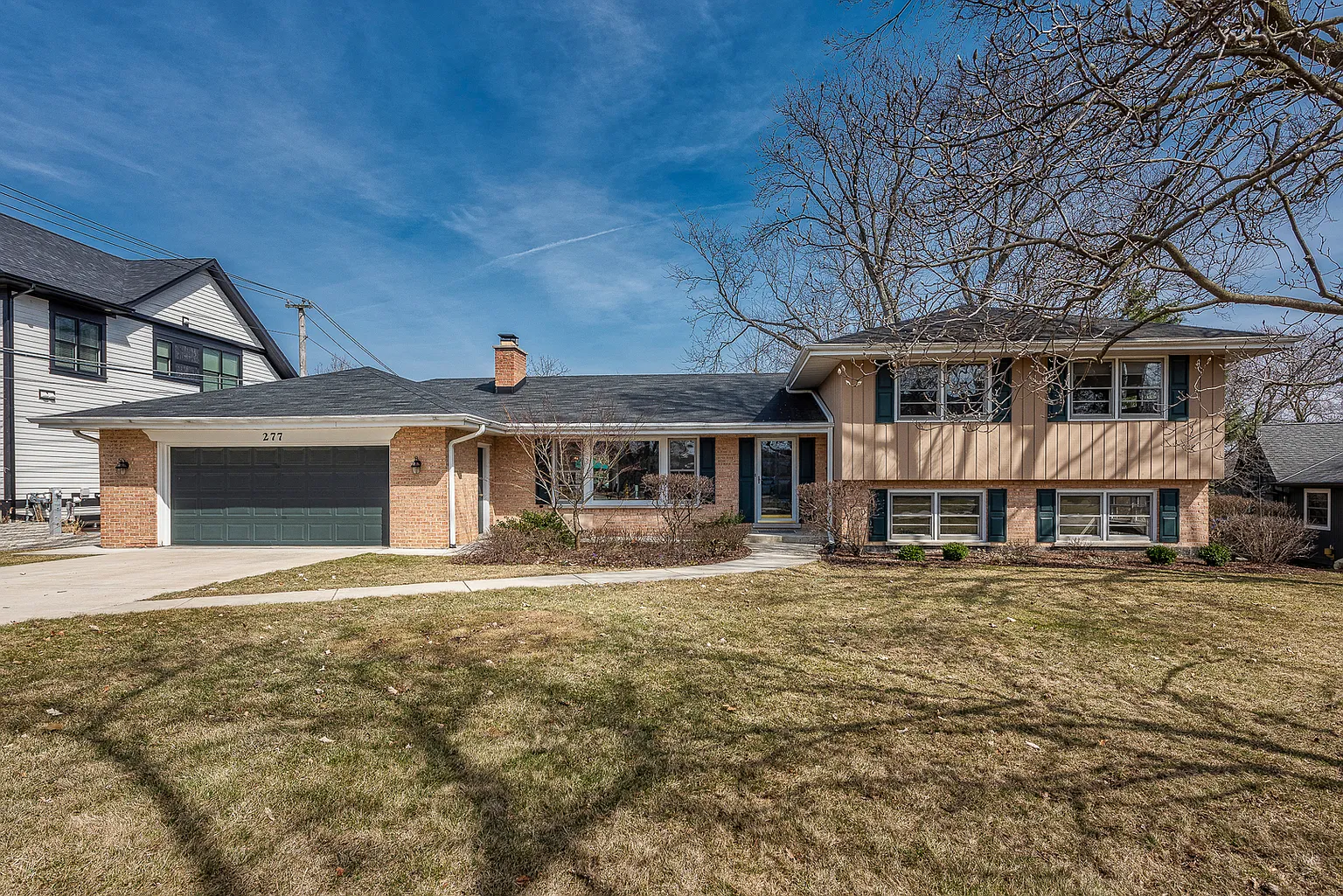277 Grandview Ave photo 1