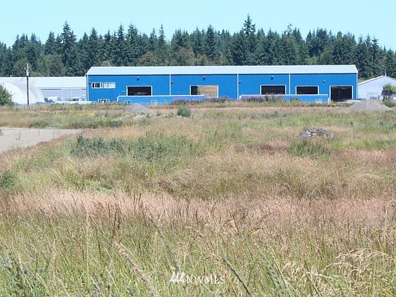 2nd image of 255678 Highway 101