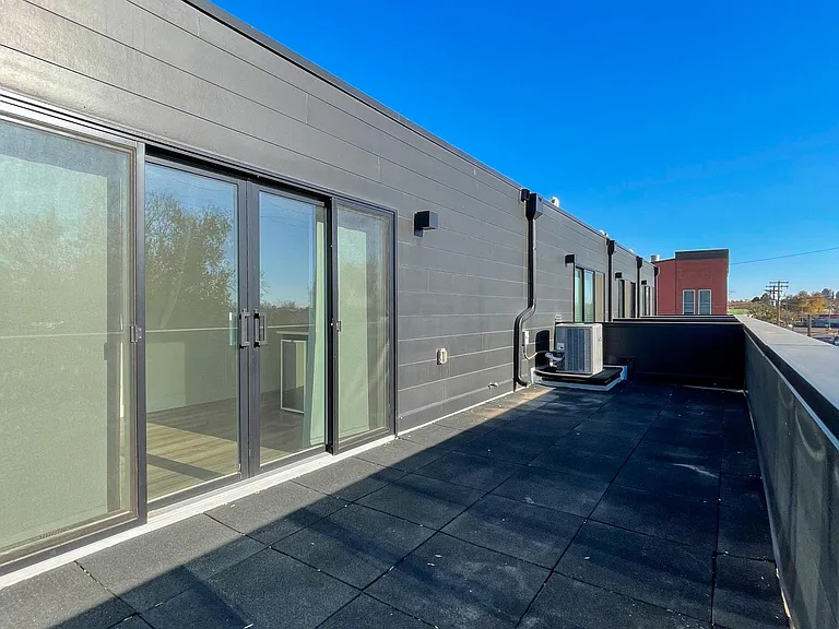 3400 Lawrence St #3400 — Photo 37