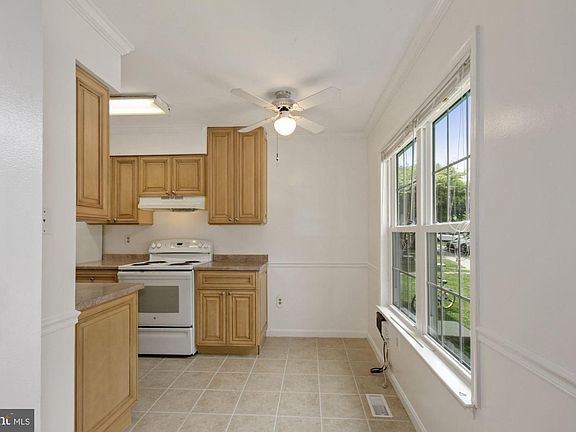 5th image of 14614 Keeneland Cir