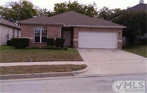 1st image of 1902 Chandler Ln