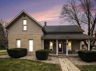 120 N Jackson St, Millersburg, IN 46543