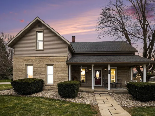 120 N Jackson St, Millersburg, IN 46543